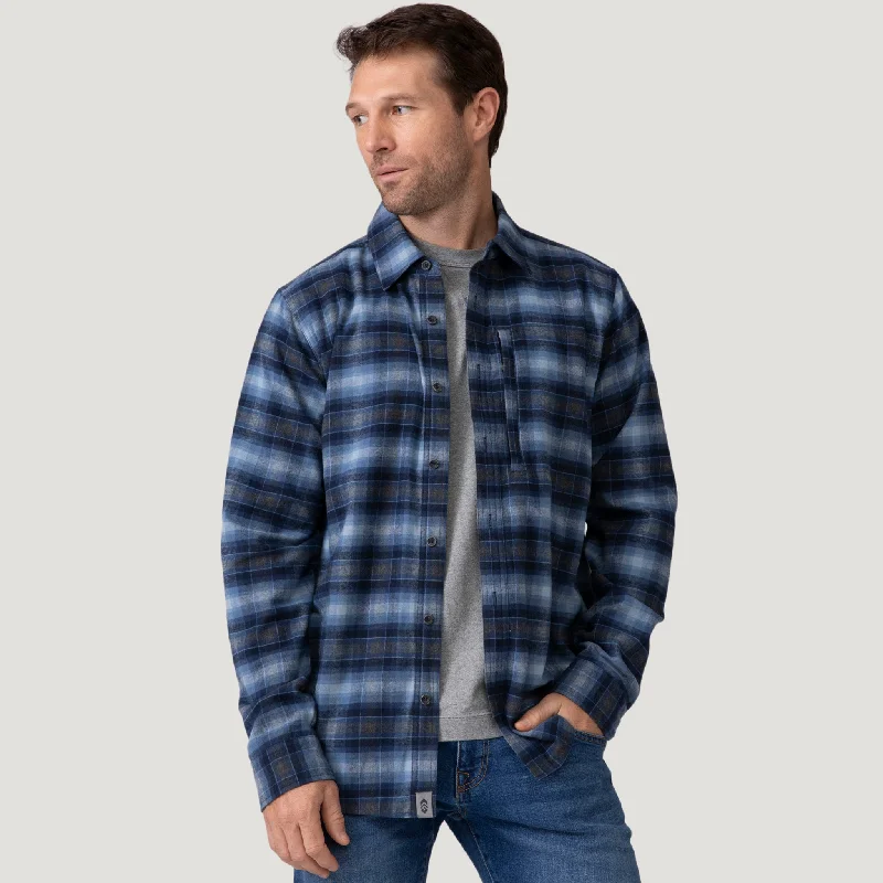 men's-hoodie-for-bonfires-Men's Easywear Flannel Shirt